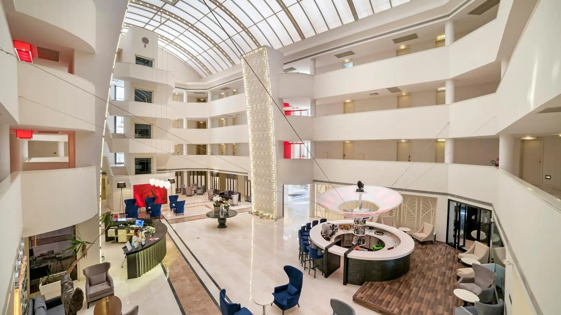 Sisus Marina Hotel Çeşme Türkei