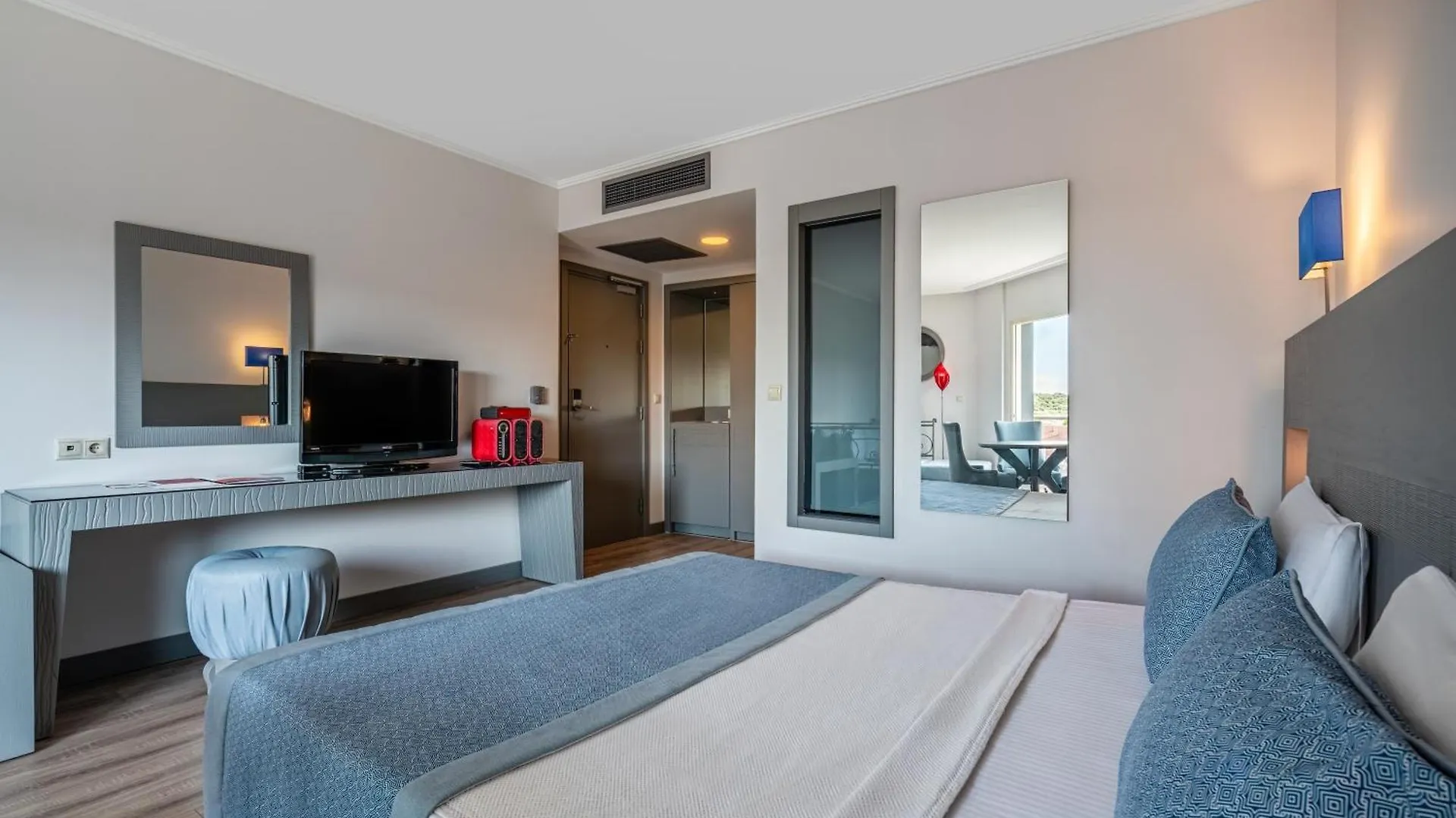 Sisus Marina Hotel Çeşme